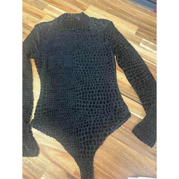 Guess Cindy Croc Mesh Bodysuit Womens Small Black - Picture 2 of 5